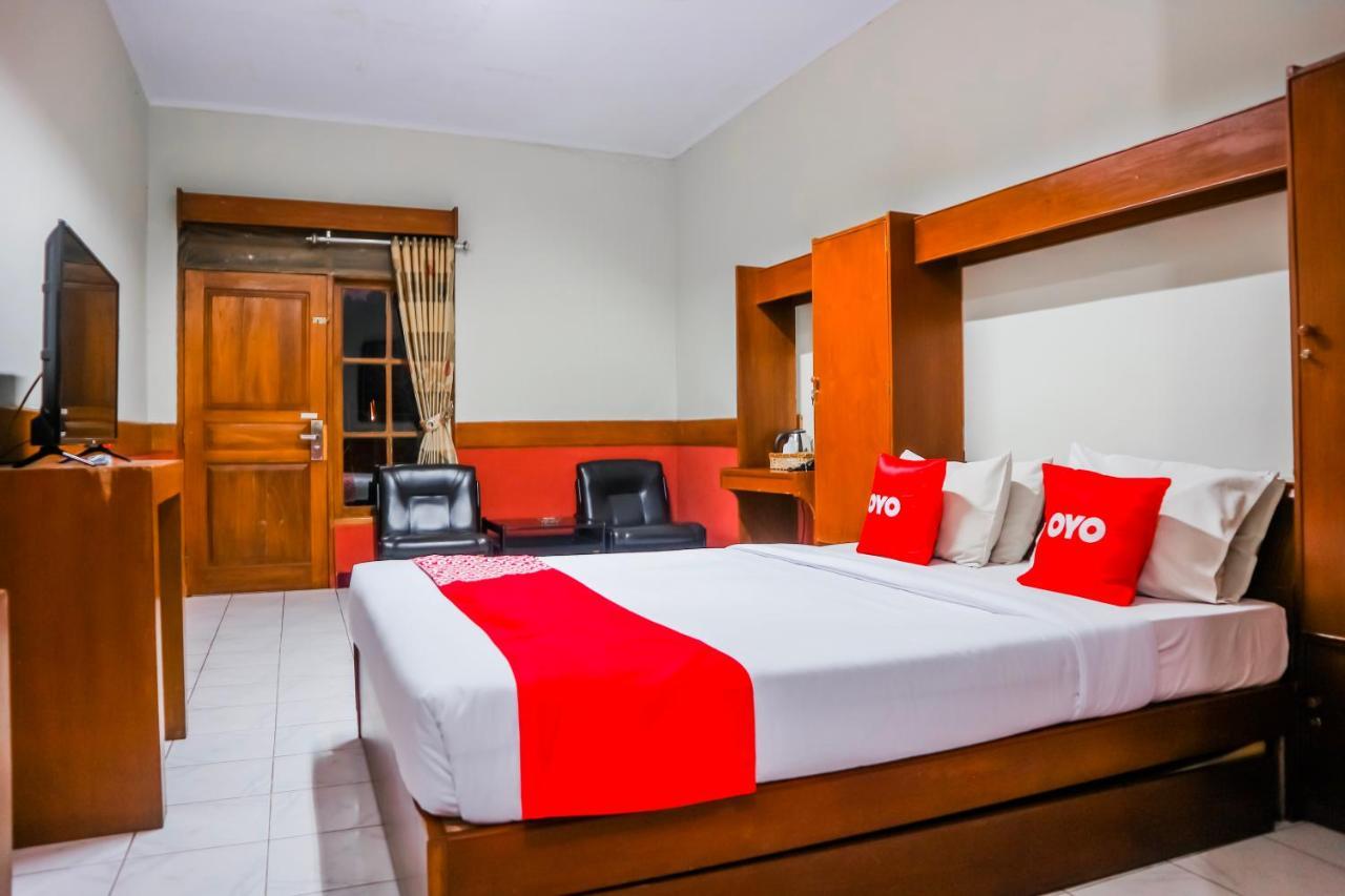 Hotel Oyo 1673 Taman Mangkubumi Indah 2*